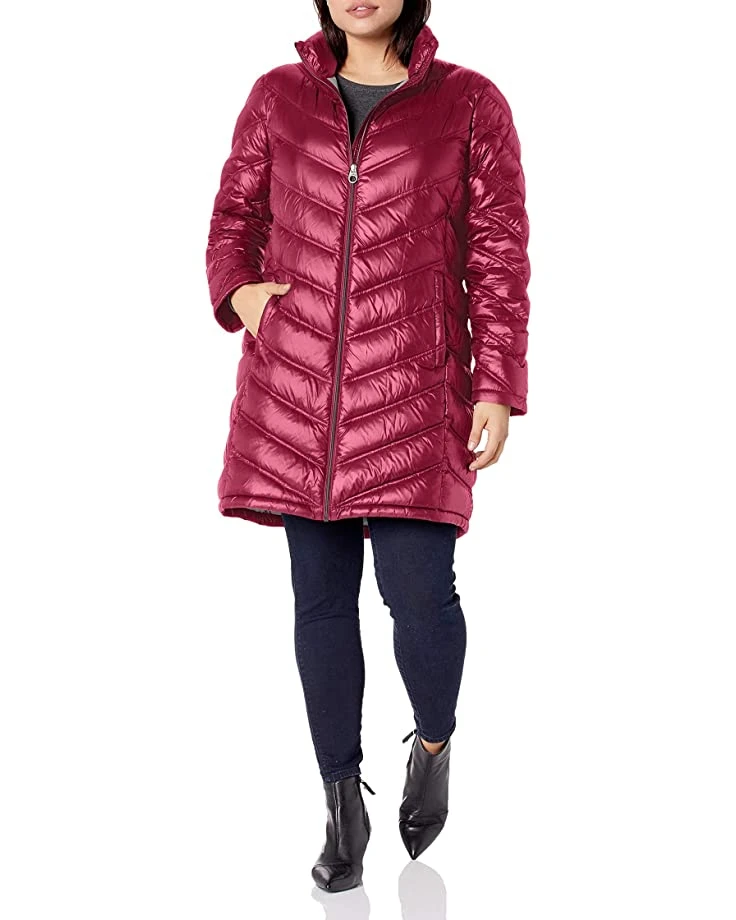 Calvin Klein Women's Hooded Chevron Packable Down Jacket (Standard and Plus) | Coats & Outerwear 7 Calvin Klein Women's Hooded Chevron Packable Down Jacket (Standard and Plus) | Coats & Outerwear - Image 7
